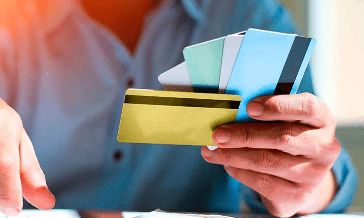 10 formas de usar las recompensas de tu tarjeta para iniciar una inversión mínima